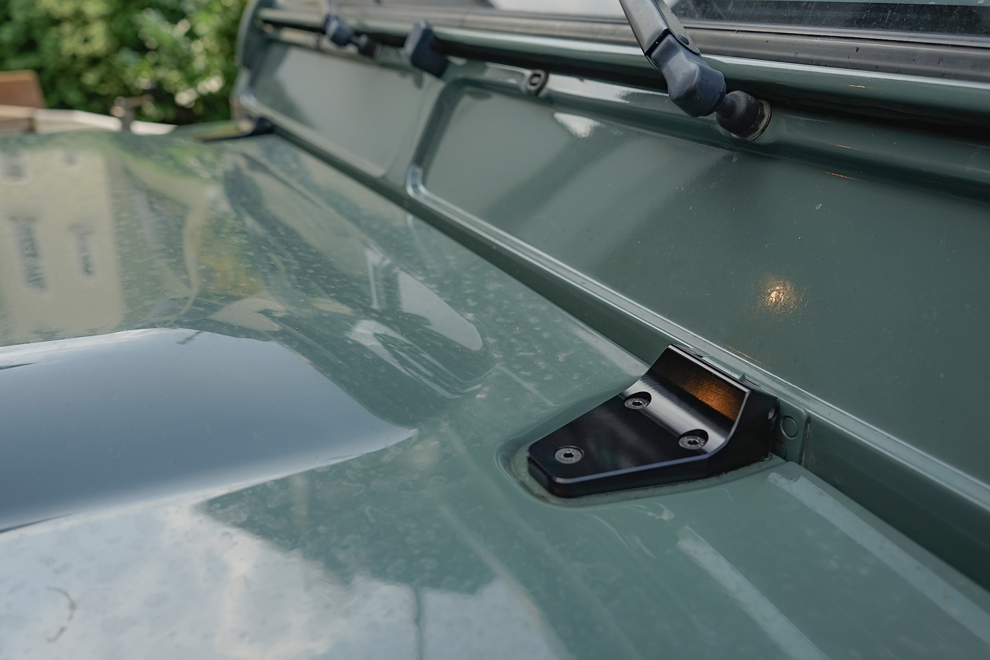 Motorhaubenhalter für Land Rover Defender – Bild 7